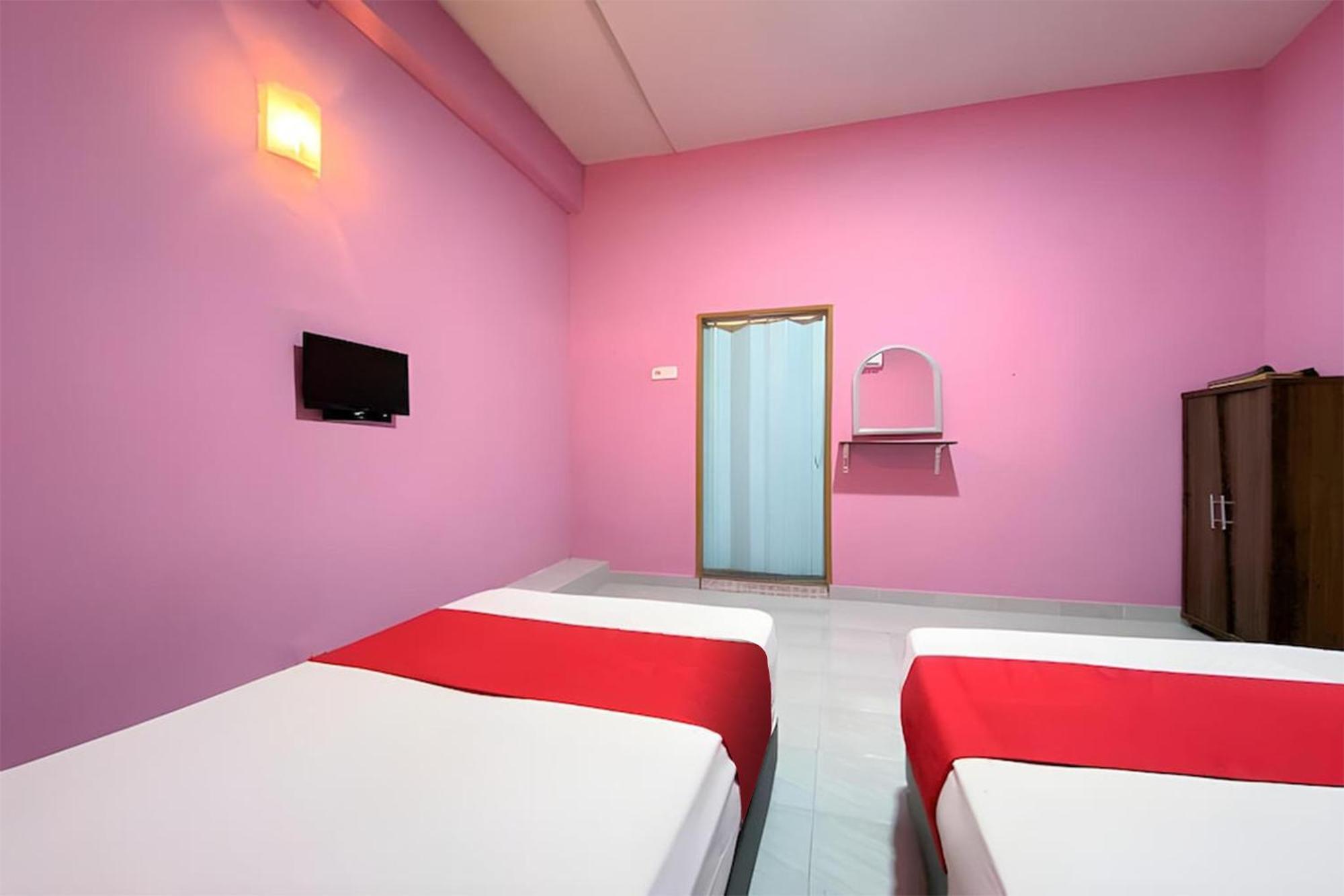 Coop Hotel Kangar Exterior photo