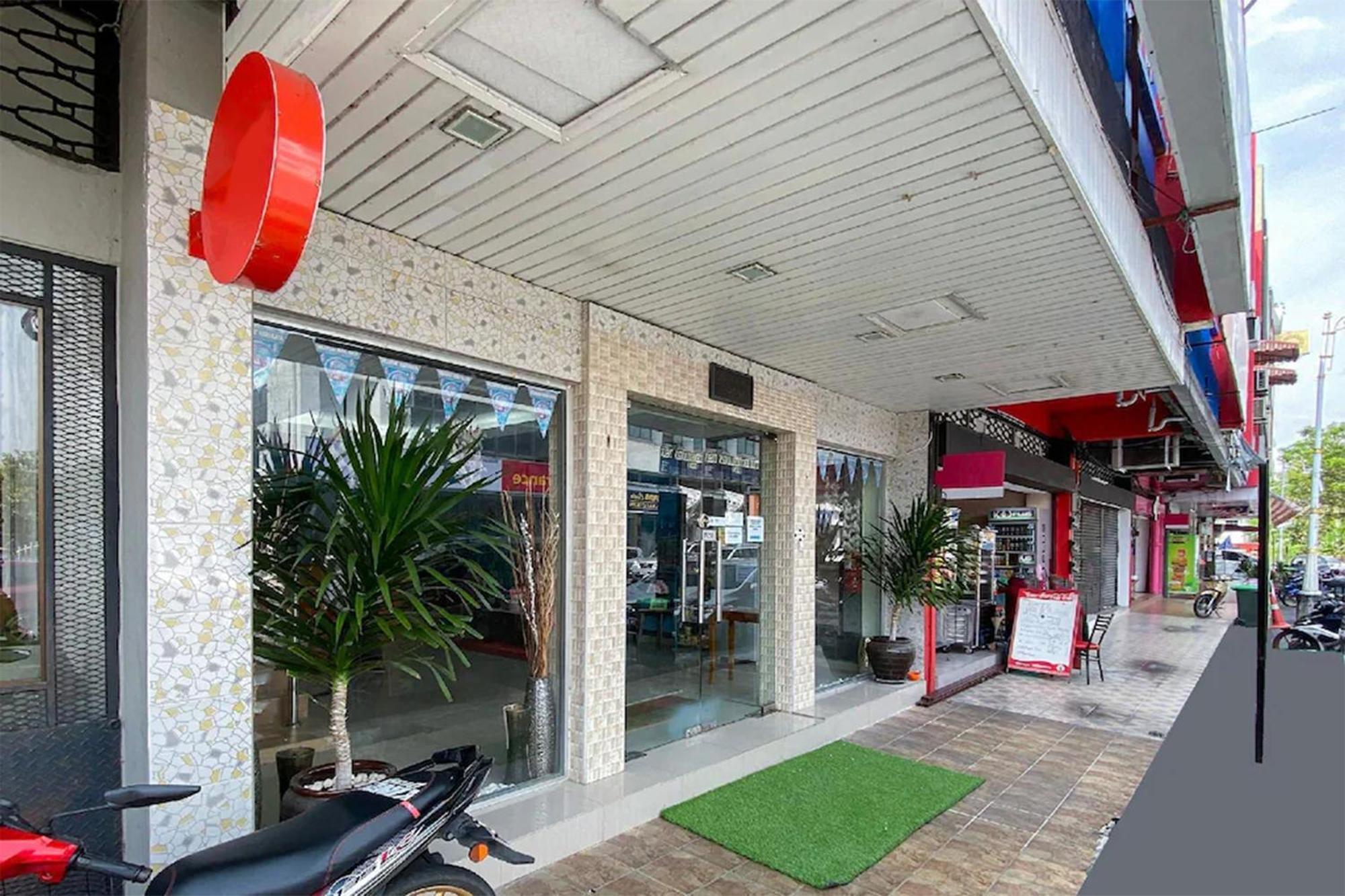Coop Hotel Kangar Exterior photo